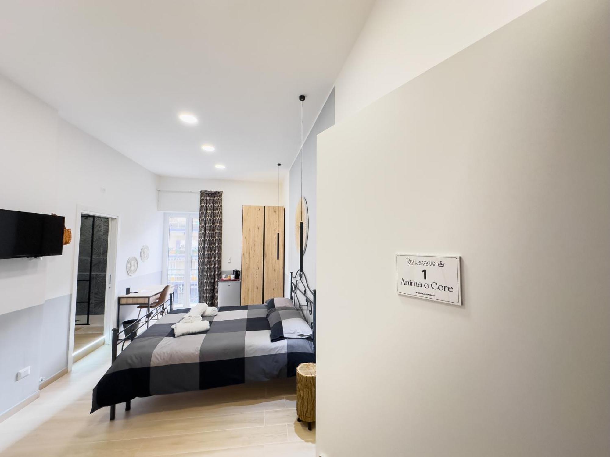 Real Poggio Guest house *